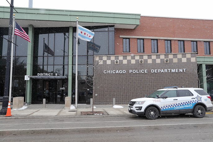 Kahdeksan kuollut, 38 loukkaantunut ampumistapauksissa lomaviikonlopun aikana Chicagossa. 1