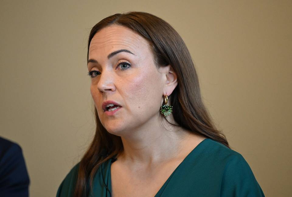 Karoliina Partanen aloittaa tänään sosiaaliturvaministerin tehtävässä. Karoliina Partanen aloittaa tänään sosiaaliturvaministerin tehtävässä. 1