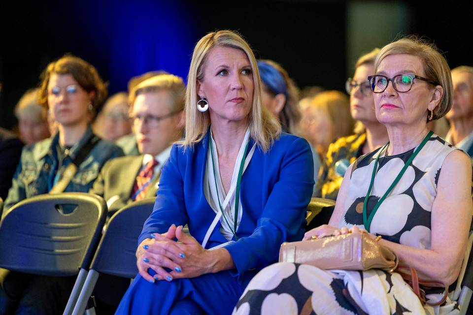 Kokoomus ilmaisi vastustavansa feministisen politiikan tukemista. Kokoomus ilmaisi vastustavansa feministisen politiikan tukemista. 1