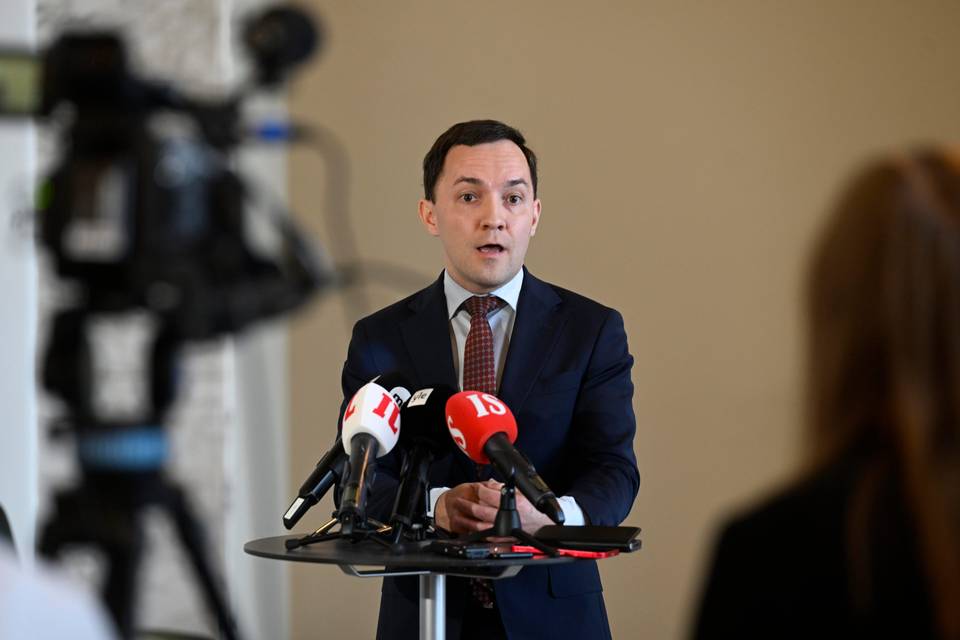 Kokoomus pyrkii poistamaan osan Rydmanin vaatimuksista 1