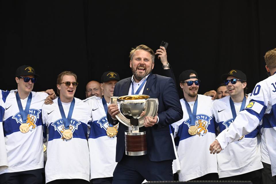 Leijonien mestaruusjuhliin saapui yli 70 000 osallistujaa – "Tässä on jotain sellaista, mitä tarvittiin tähän aikaan" 1