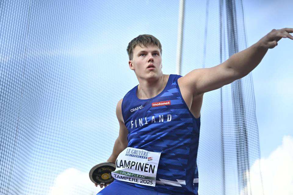 Mico Lampinen saavutti kiekonheitossa parhaan suomalaisen tuloksen 12 vuoteen. Mico Lampinen saavutti kiekonheitossa parhaan suomalaisen tuloksen 12 vuoteen. 1