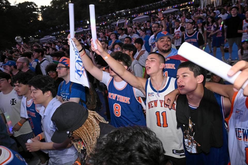 Mikä päätös! Knicks nousi NBA-mestariksi, Brunson hallitsi kenttää Mikä päätös! Knicks nousi NBA-mestariksi, Brunson hallitsi kenttää 1