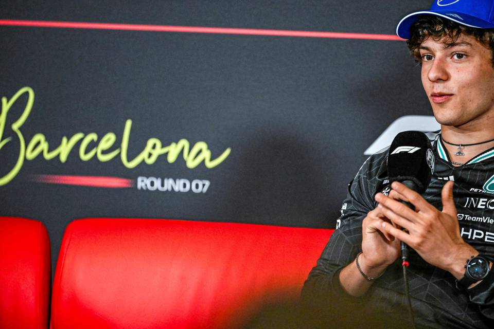 Muut ovat juhlineet Barcelonassa neljä vuotta peräkkäin – onnistuuko Antonelli murtamaan Mercedeksen kirouksen? Muut ovat juhlineet Barcelonassa neljä vuotta peräkkäin – onnistuuko Antonelli murtamaan Mercedeksen kirouksen? 1