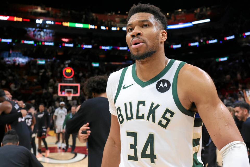 NBA:ssa merkittävä siirto: Supertähden saaminen voi vaikuttaa liigan voimasuhteisiin. NBA:ssa merkittävä siirto: Supertähden saaminen voi vaikuttaa liigan voimasuhteisiin. 1