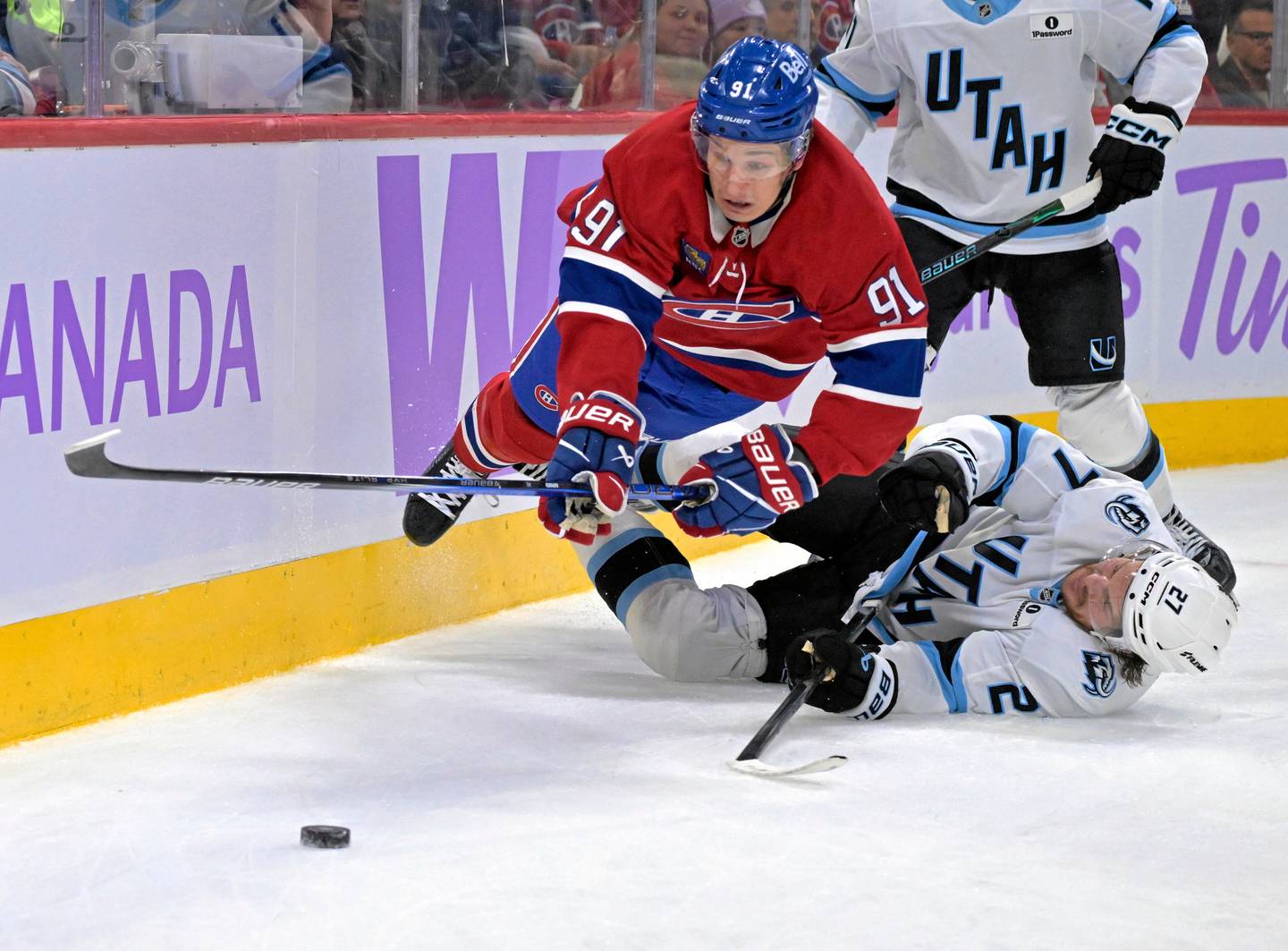 NHL-hyökkääjä osallistuu junioreiden tukikampanjan extreme-kilpailuun Tarinagolfissa. 1