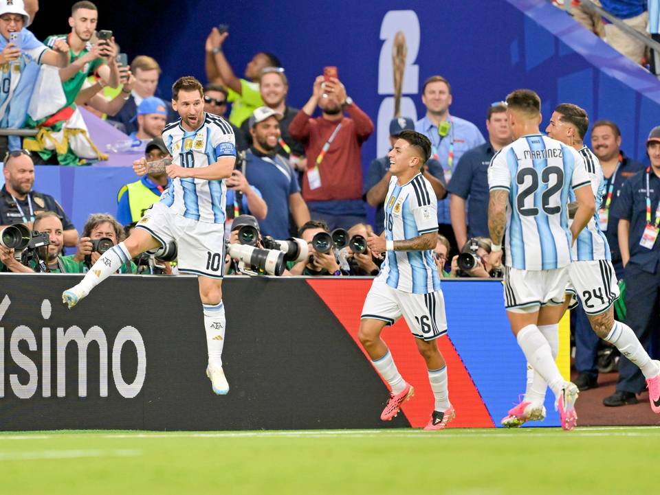 Onko Messi liian ikääntynyt? Maalitahti MM-turnauksessa on lähes nelinkertaistunut. Onko Messi liian ikääntynyt? Maalitahti MM-turnauksessa on lähes nelinkertaistunut. 1