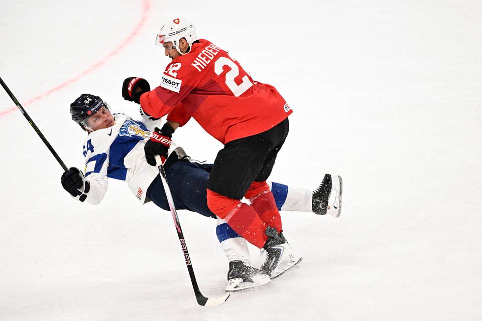 Palaa Leijonien loistaviin kultamuistoihin! Palaa Leijonien loistaviin kultamuistoihin! 12