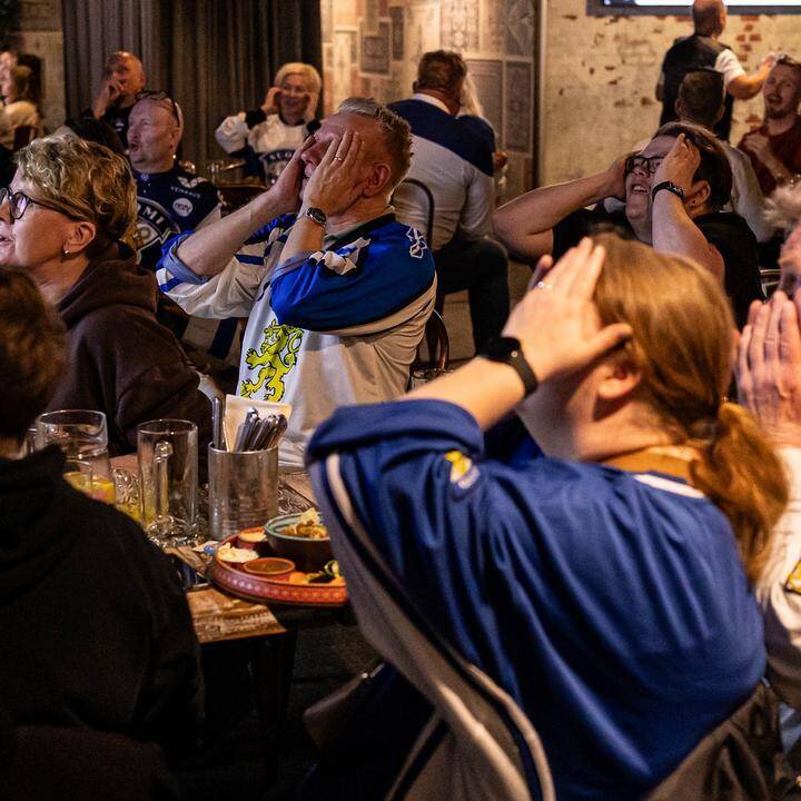 Palaa Leijonien loistaviin kultamuistoihin! Palaa Leijonien loistaviin kultamuistoihin! 4