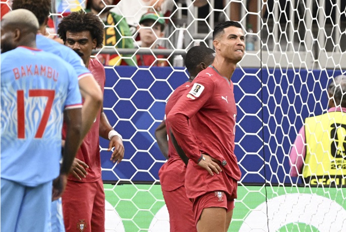 Ronaldon Portugali menetti pisteitä DR Kongoa vastaan 1-1 tasapelissä. 1