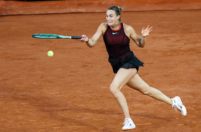 Sabalenka voittaa Osakan, italialaiset pelaajat loistavat miesten yksilöissä Ranskan avoimissa. 1
