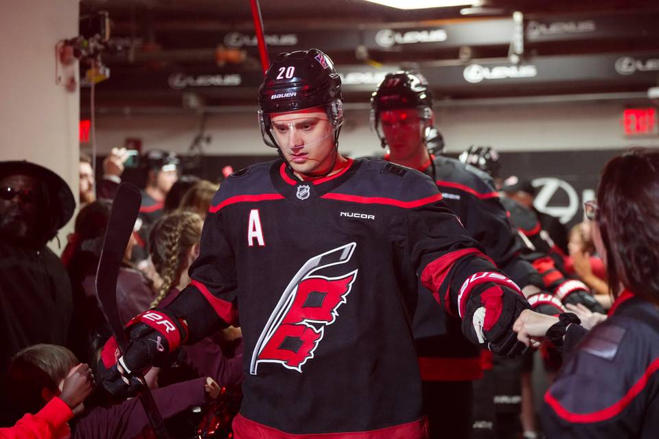 Sebastian Aho teki läpimurtonsa suomalaisessa jääkiekossa huipputasolla. 1