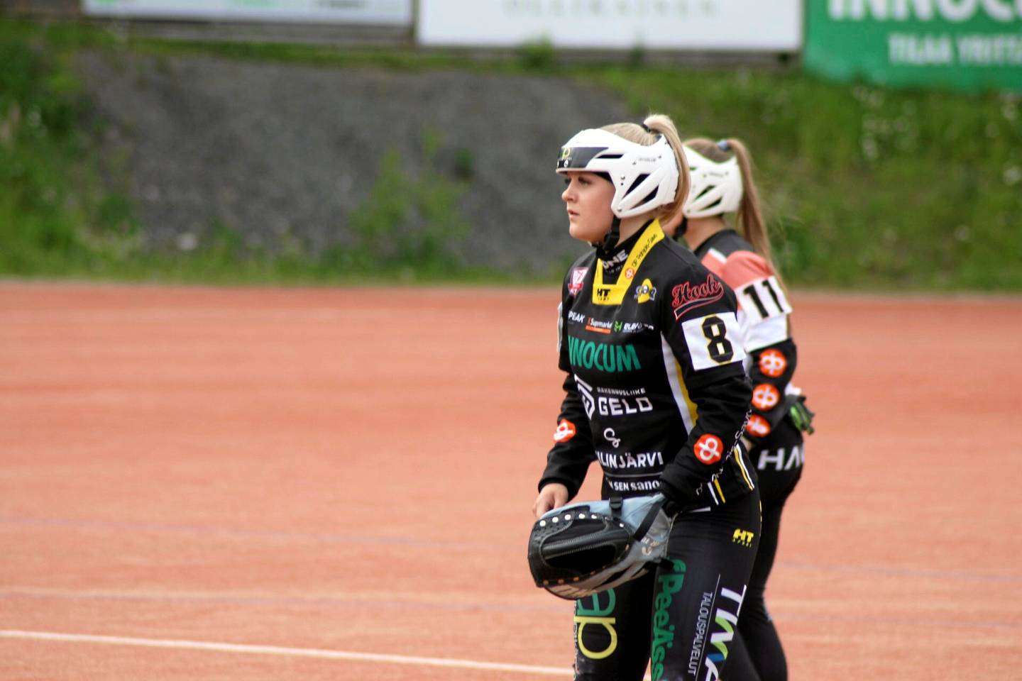 Siipettäret voittoon 1