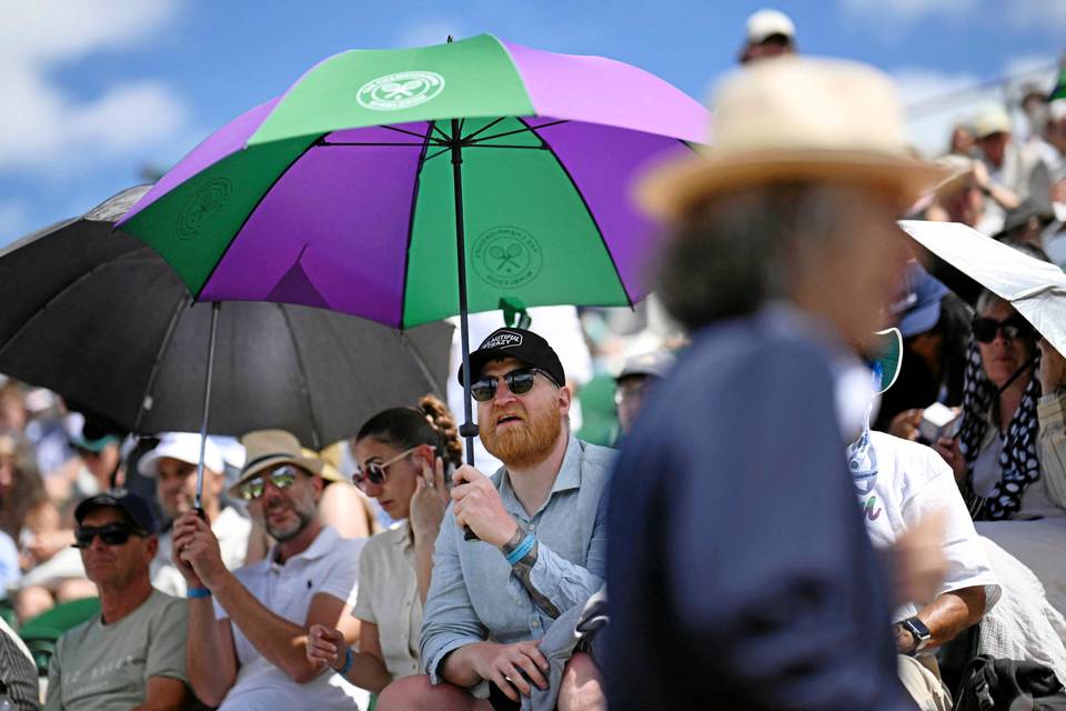 Tenniskiertueen rasitus näkyy Wimbledonissa – 19 pelaajaa luopui osallistumisestaan 1