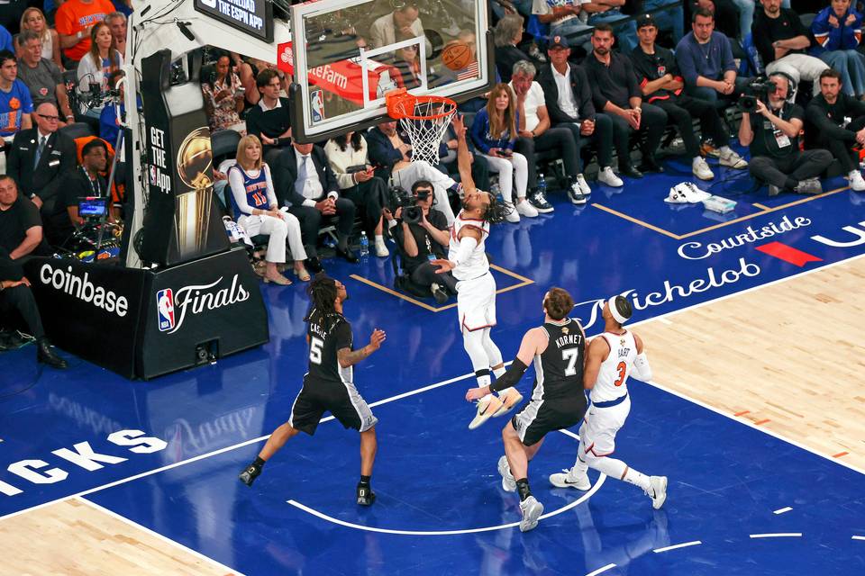 Yllättävä NBA-finaali: Knicks saavutti ennennäkemättömän comebackin Yllättävä NBA-finaali: Knicks saavutti ennennäkemättömän comebackin 1