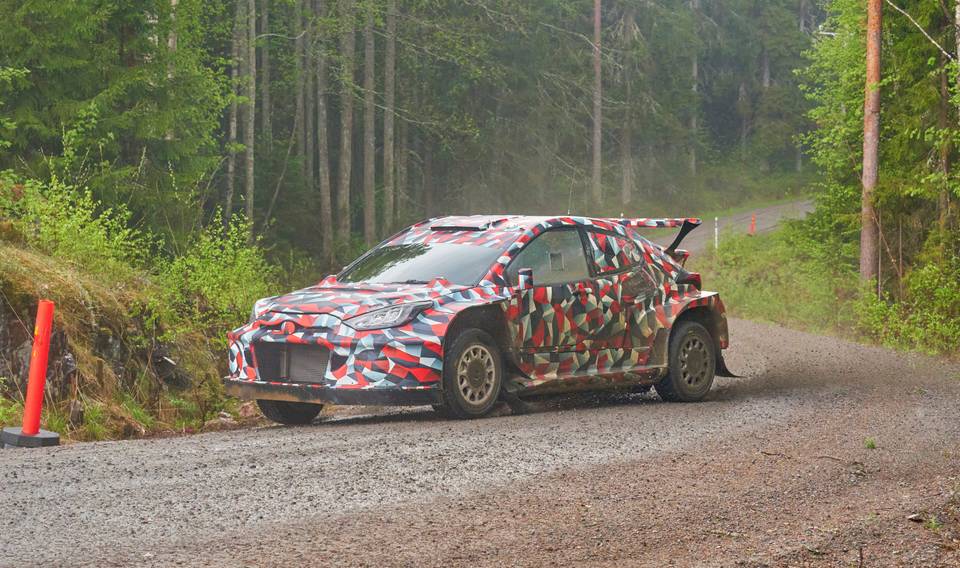 Ainoastaan Toyota aloittaa seuraavan kauden WRC27-autolla – tallin kohtalo muistuttaa suomalaisia kokemuksia. 1
