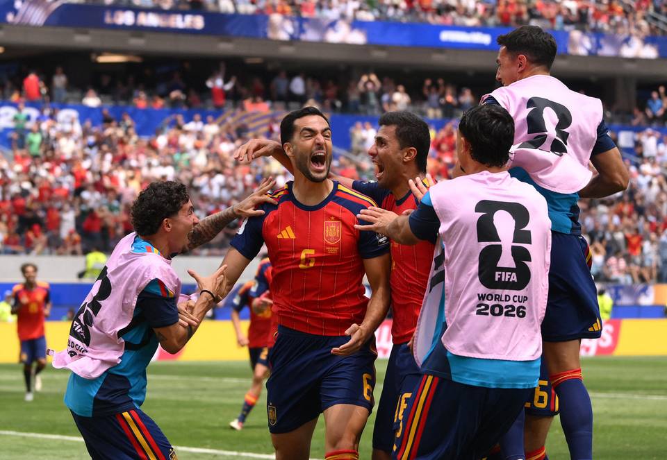 Courtois kärsi vamman, varapelaaja epäonnistui – Espanja käytti tilaisuuden hyväkseen Courtois kärsi vamman, varapelaaja epäonnistui – Espanja käytti tilaisuuden hyväkseen 1