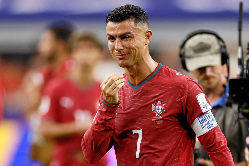 Cristiano Ronaldon MM-ura päättyi – ikoni ei voinut salata tunteitaan Cristiano Ronaldon MM-ura päättyi – ikoni ei voinut salata tunteitaan 1