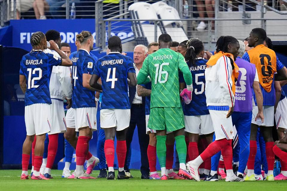 Didier Deschamps saavutti lähes kaiken – silti hän ei koskaan ollut kaikkien ykkösvalinta Didier Deschamps saavutti lähes kaiken – silti hän ei koskaan ollut kaikkien ykkösvalinta 2