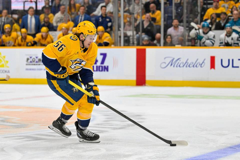 Erik Haulan uusi seura vahvistettu – kiekkopelaajalle kahdeksas NHL-joukkue Erik Haulan uusi seura vahvistettu – kiekkopelaajalle kahdeksas NHL-joukkue 1