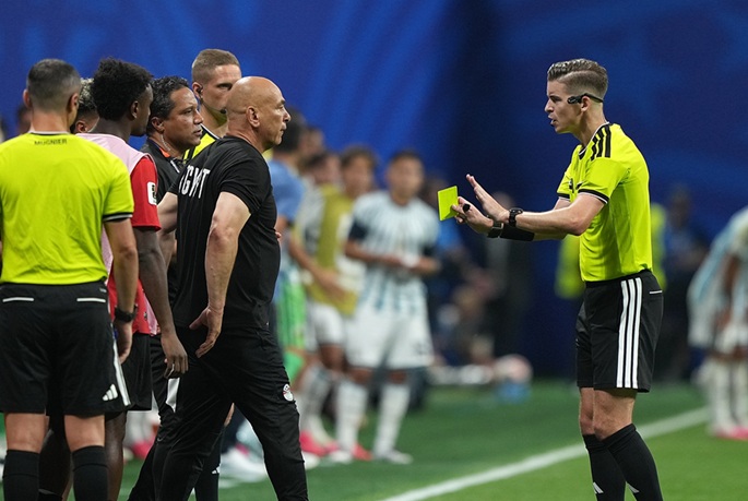 FIFA toivoo Messin pysyvän kilpailussa: Egyptin valmentaja VAR-kohun jälkeen FIFA toivoo Messin pysyvän kilpailussa: Egyptin valmentaja VAR-kohun jälkeen 1