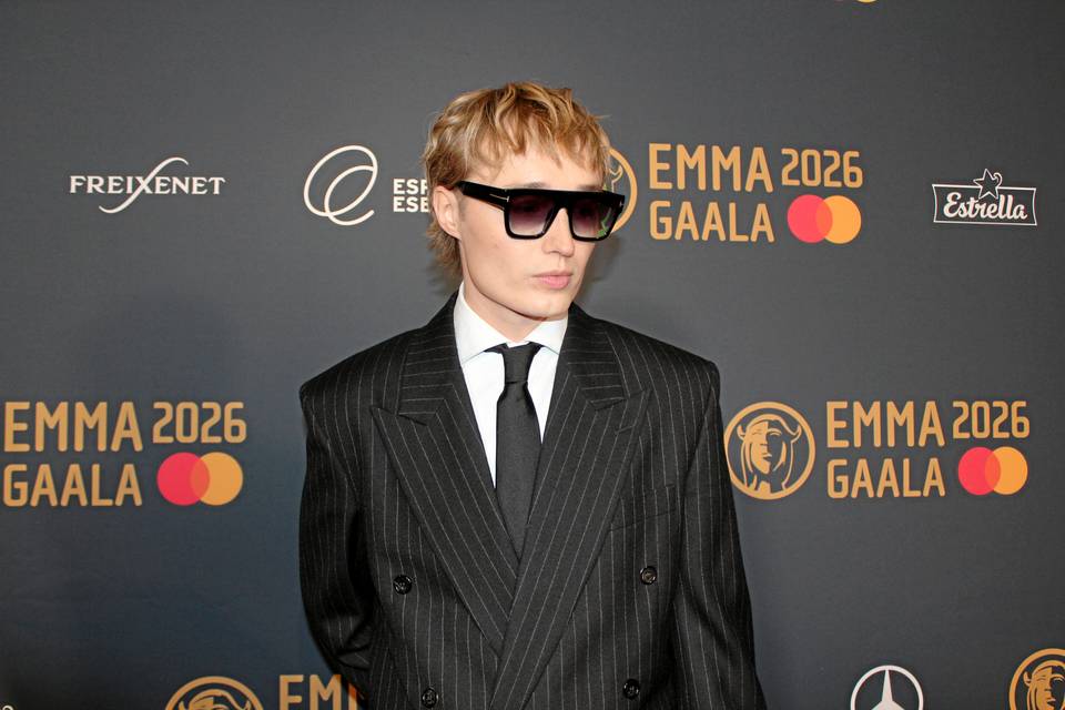 Isac Elliot, 25, on saanut lapsen. 1