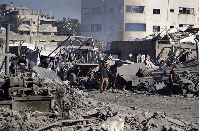 Israelin iskut surmasivat 4 Gazassa ja 2 Libanonissa. 1