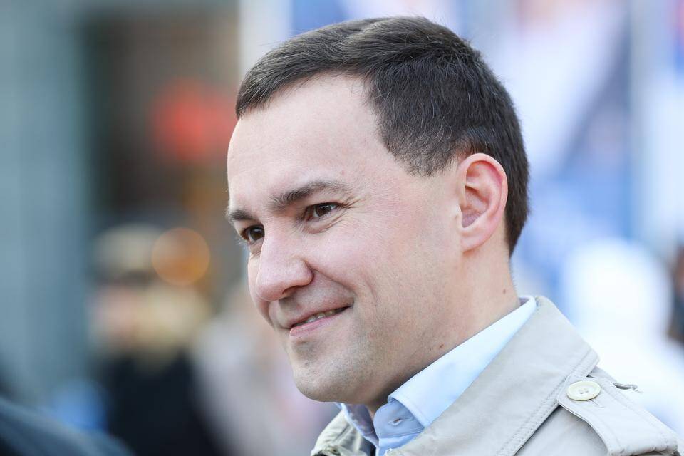 Itä-Suomen yliopisto valittaa ministeri Rydmanin hylkäämästä rahoituspäätöksestä hallinto-oikeuteen. Itä-Suomen yliopisto valittaa ministeri Rydmanin hylkäämästä rahoituspäätöksestä hallinto-oikeuteen. 1
