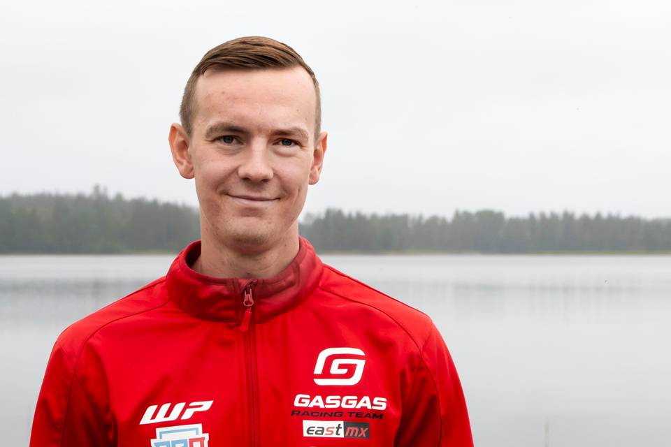 Jere Rönkkö ei menestynyt urheilussaan ja lopetti 18-vuotiaana – Välivuoden jälkeen intohimo syttyi, mikä on johdattanut hänet Suomen huipulle. Jere Rönkkö ei menestynyt urheilussaan ja lopetti 18-vuotiaana – Välivuoden jälkeen intohimo syttyi, mikä on johdattanut hänet Suomen huipulle. 1