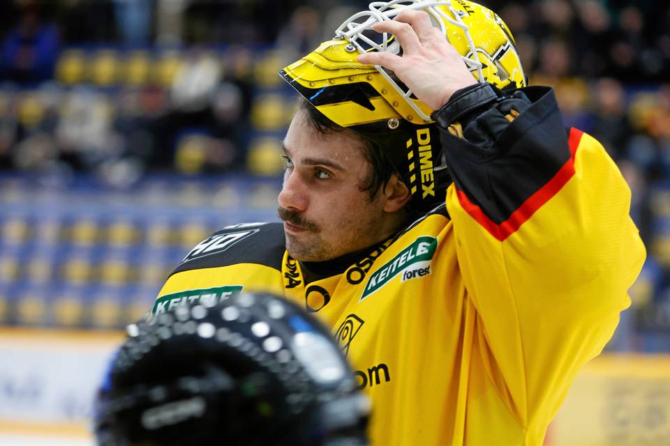 KalPan maalivahti kihlautui: "Ikuisuus kuulostaa minusta erinomaiselta" 1