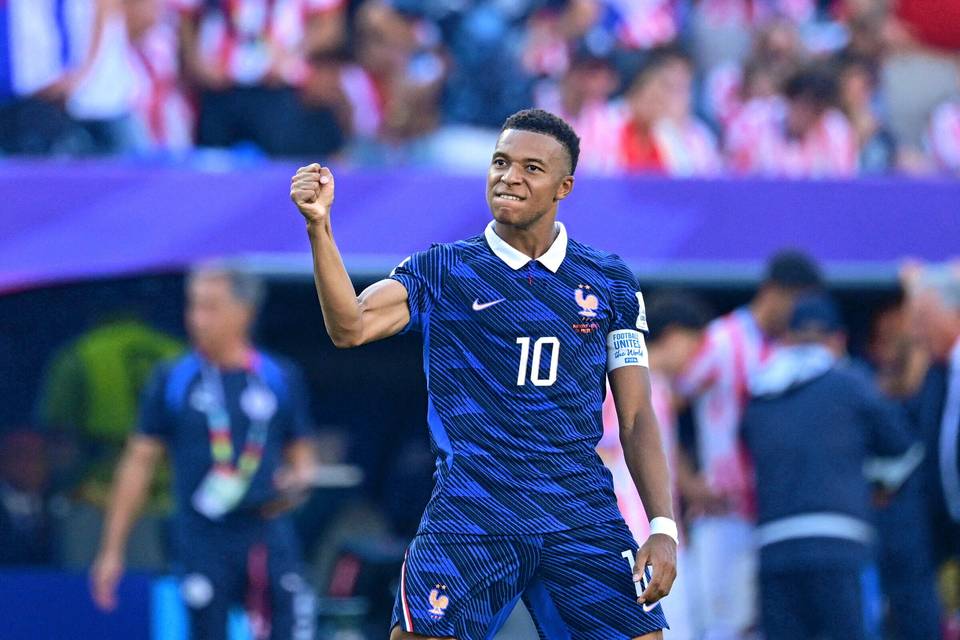 Kova tempo jatkuu! Mbappé uhkaa Messin merkittävää MM-ennätystä. 1