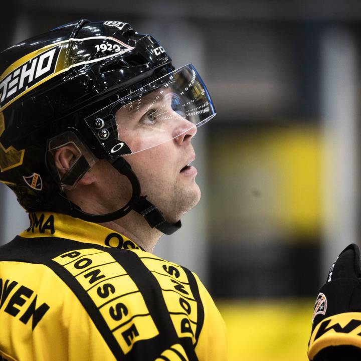 Kuopiolainen olympiavoittaja esiintyy kalastusohjelmassa televisiossa. 2