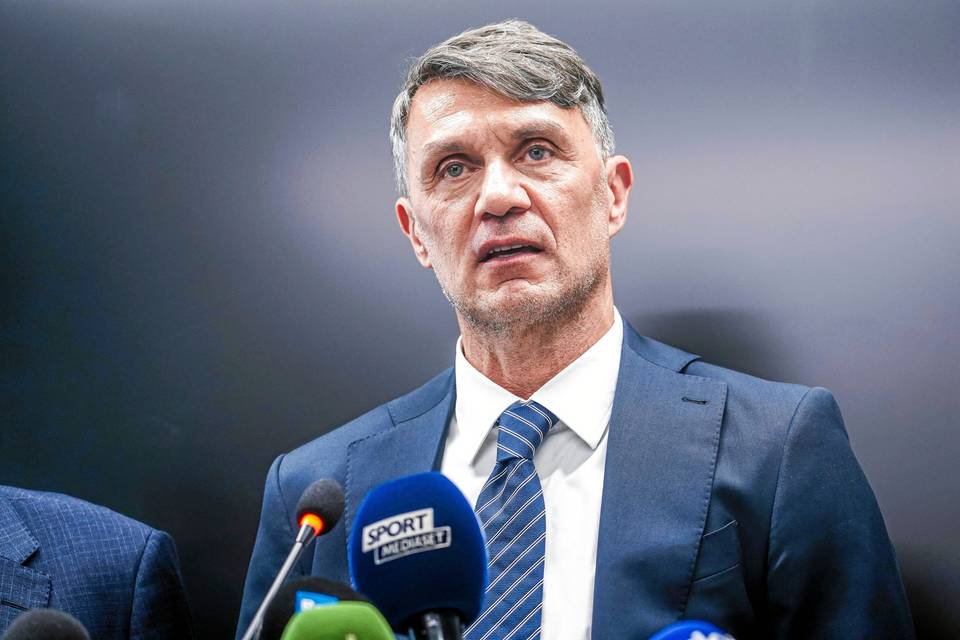 Maldini kertoi suurista siirtohankkeista: Italia otti ensin yhteyttä Ancelottiin, sitten Guardiolaan. Maldini kertoi suurista siirtohankkeista: Italia otti ensin yhteyttä Ancelottiin, sitten Guardiolaan. 1