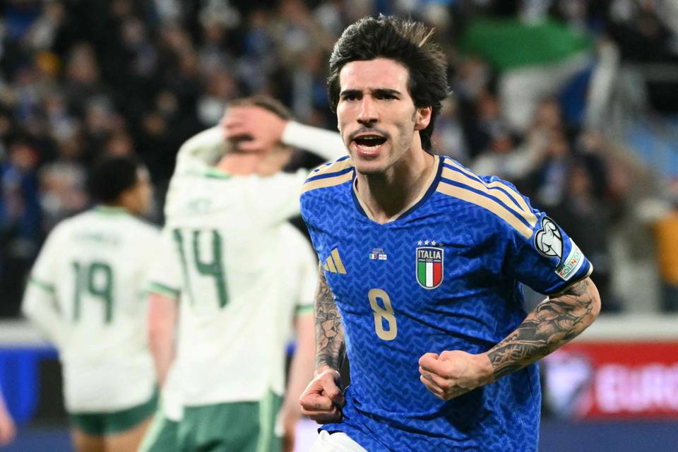 Miljoonat virtaavat jälleen: Chelsea ja Tottenham hallitsevat siirtokauden kulutusta 2