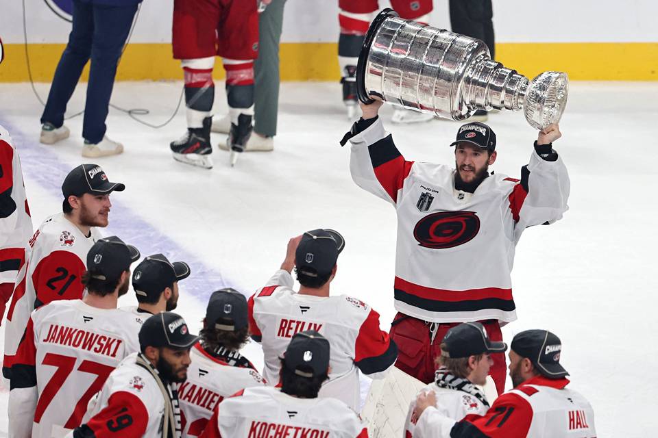 NHL:n avausottelut vahvistettu – runkosarjassa merkittävä muutos NHL:n avausottelut vahvistettu – runkosarjassa merkittävä muutos 1