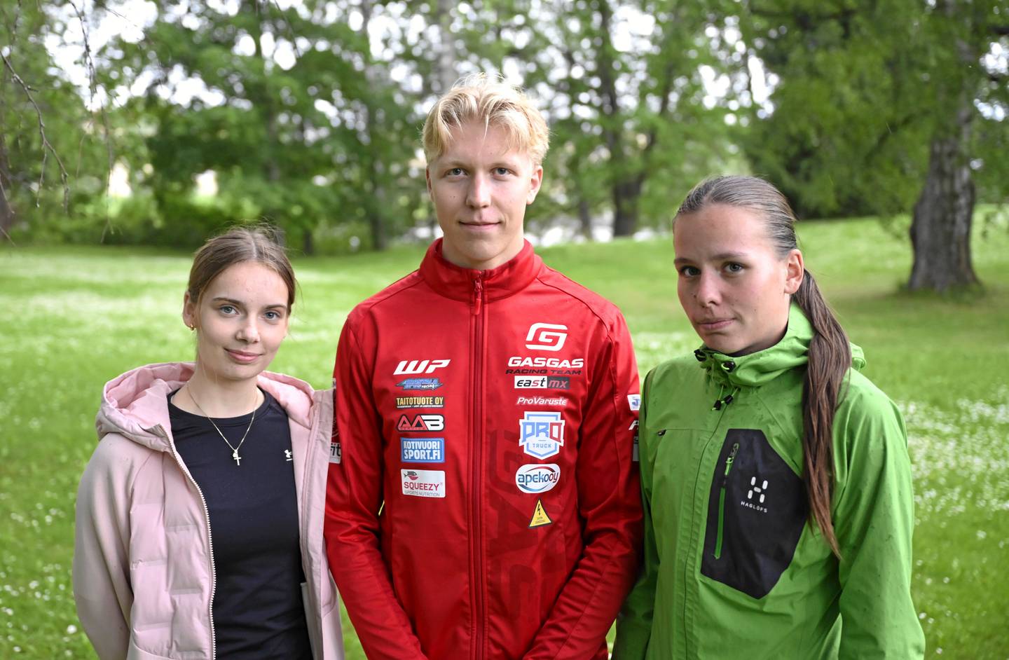 Nuorten kolmonen yhdistää voimansa Joroisten triathlonissa tulevana viikonloppuna. Nuorten kolmonen yhdistää voimansa Joroisten triathlonissa tulevana viikonloppuna. 1