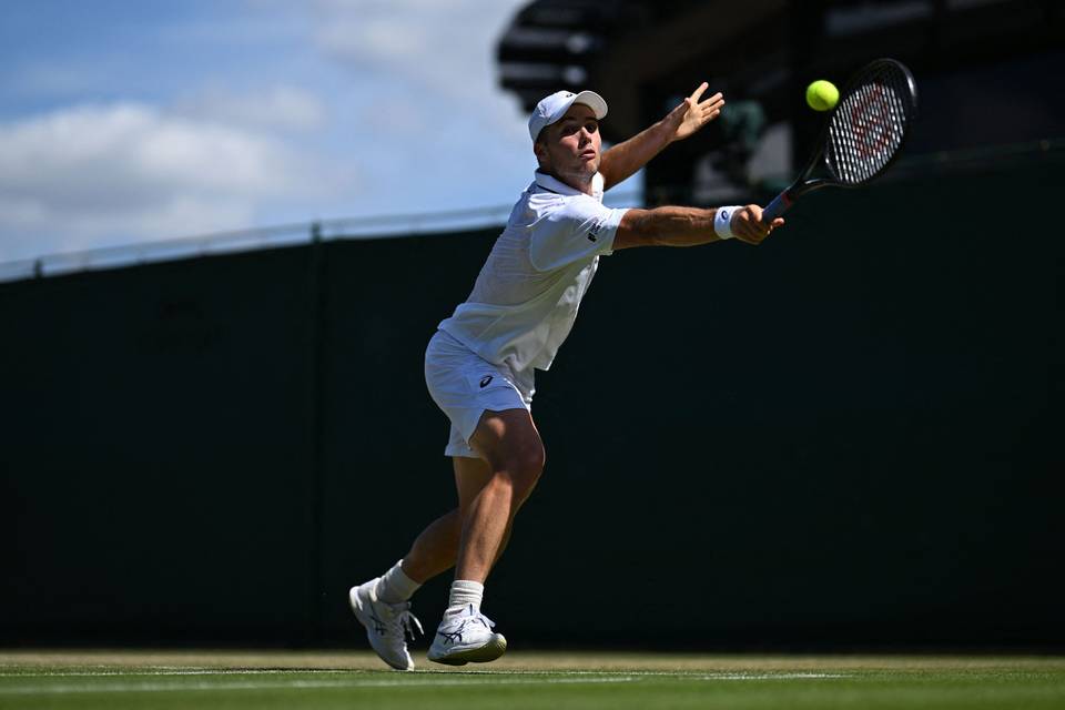 Otto Virtasen voittanut Arthur Fery ylsi jälleen Wimbledonissa neljännelle kierrokselle. 1