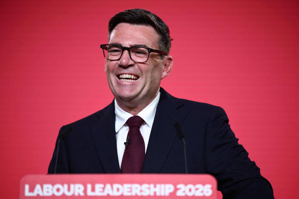 Pääministeriksi nouseva Burnham suuntaa todennäköisesti huomionsa Britannian sisäisiin kysymyksiin, kun taas ulkopolitiikassa hänellä on vähemmän kokemusta. 1