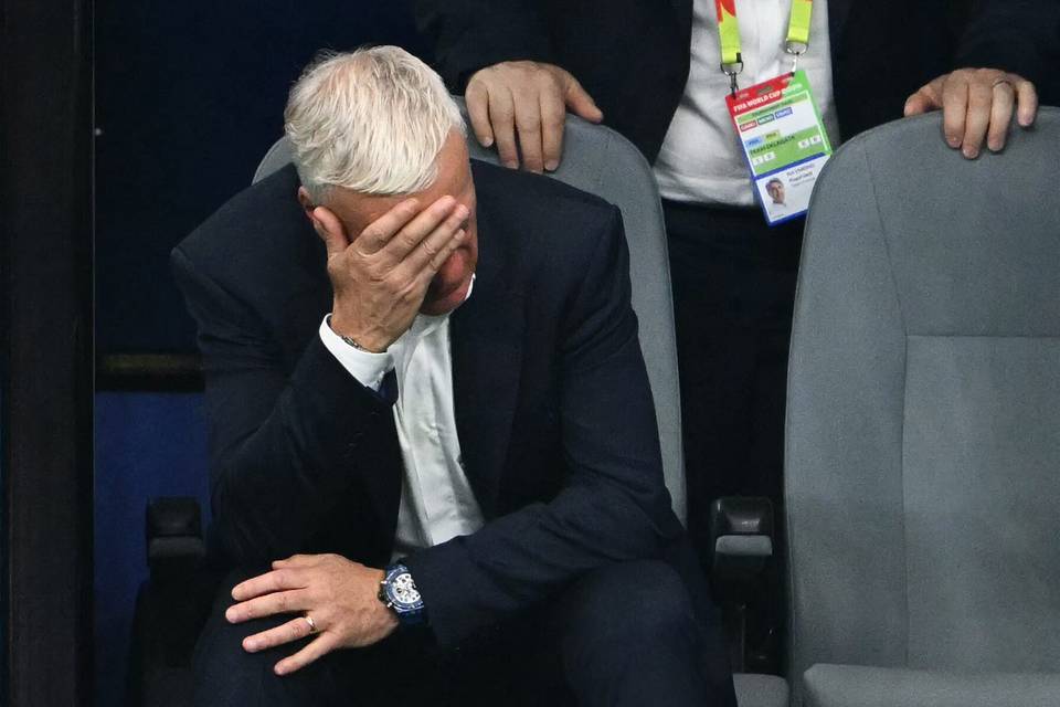 Ranska pyrkii toipumaan välierätappiosta, jotta Deschamps saisi arvokkaan jäähyväisen. Ranska pyrkii toipumaan välierätappiosta, jotta Deschamps saisi arvokkaan jäähyväisen. 1