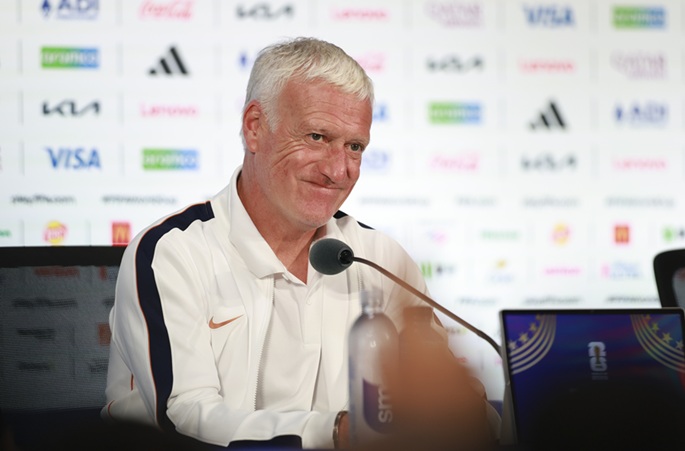 Ranskan päävalmentaja Deschamps toteaa, että Espanja on MM-kisojen suosikki. Ranskan päävalmentaja Deschamps toteaa, että Espanja on MM-kisojen suosikki. 1
