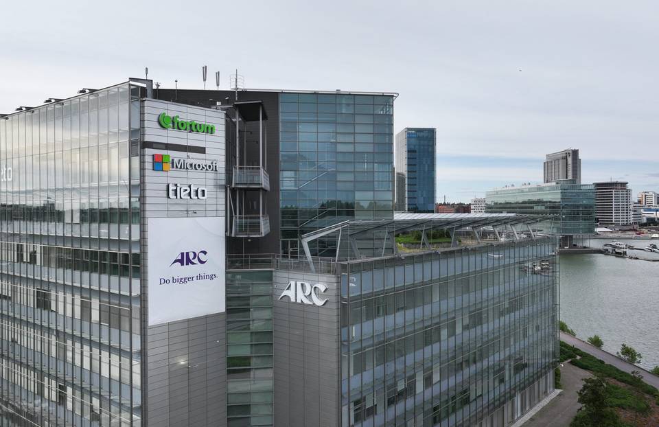 Sähkön hintojen nousu nosti Fortumin liikevaihtoa, mutta tulos heikkeni. Sähkön hintojen nousu nosti Fortumin liikevaihtoa, mutta tulos heikkeni. 1
