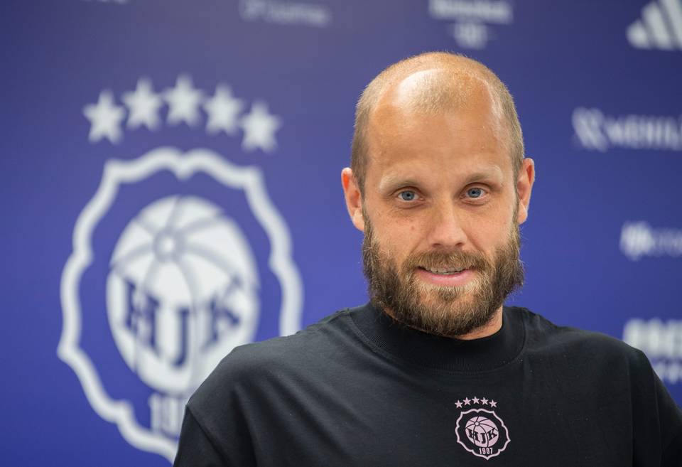 Teemu Pukki kommentoi MM-finaalin jälkeistä riitaa: "Kun on hävitty, niin se on siinä" 1