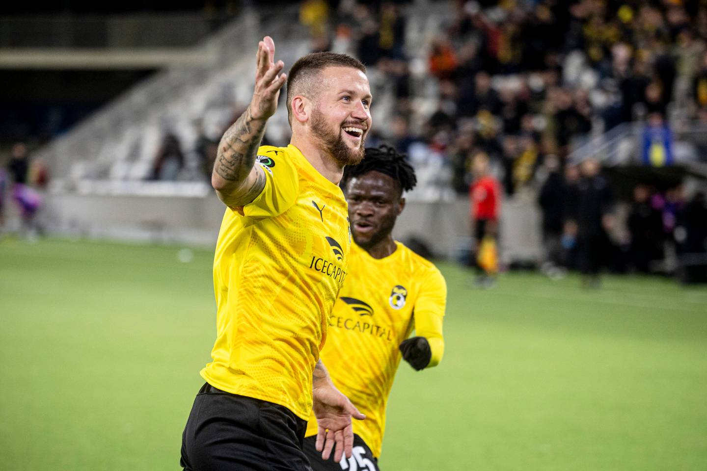 Toinen suomalaisjoukkue kilpaili Piotr Parzyszekin palveluksista – KuPS voitti taistelun. Toinen suomalaisjoukkue kilpaili Piotr Parzyszekin palveluksista – KuPS voitti taistelun. 1