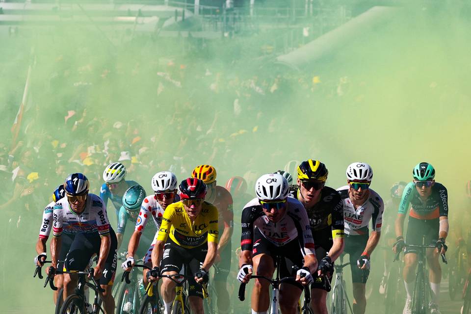 Tour de France kriisitilanteessa – maastopalot johtavat erityisiin toimenpiteisiin Tour de France kriisitilanteessa – maastopalot johtavat erityisiin toimenpiteisiin 1