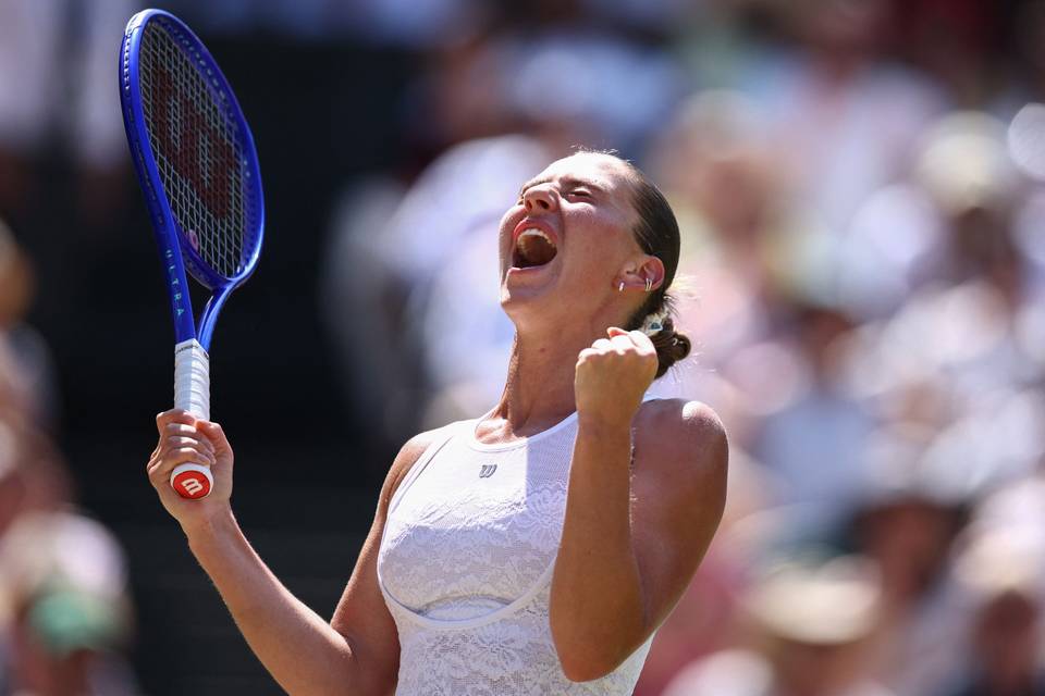 Ukrainan Marta Kostjukin unelmakesä jatkuu – toiset peräkkäiset grand slam -välierät odottavat Ukrainan Marta Kostjukin unelmakesä jatkuu – toiset peräkkäiset grand slam -välierät odottavat 1