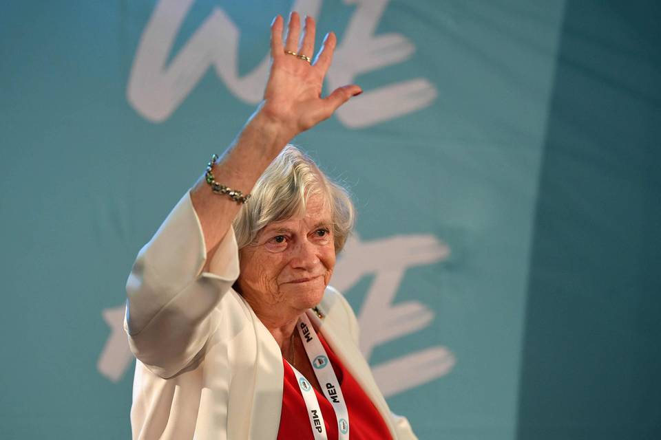 Uusi pidätys entisen ministerin murhatutkinnassa Isossa-Britanniassa Uusi pidätys entisen ministerin murhatutkinnassa Isossa-Britanniassa 1