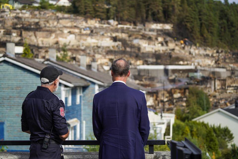 VG: Kruununprinssi Haakon Norjan tuhoisasta tulipalosta: "On suuri onni, ettei kukaan saanut surmansa" VG: Kruununprinssi Haakon Norjan tuhoisasta tulipalosta: "On suuri onni, ettei kukaan saanut surmansa" 2