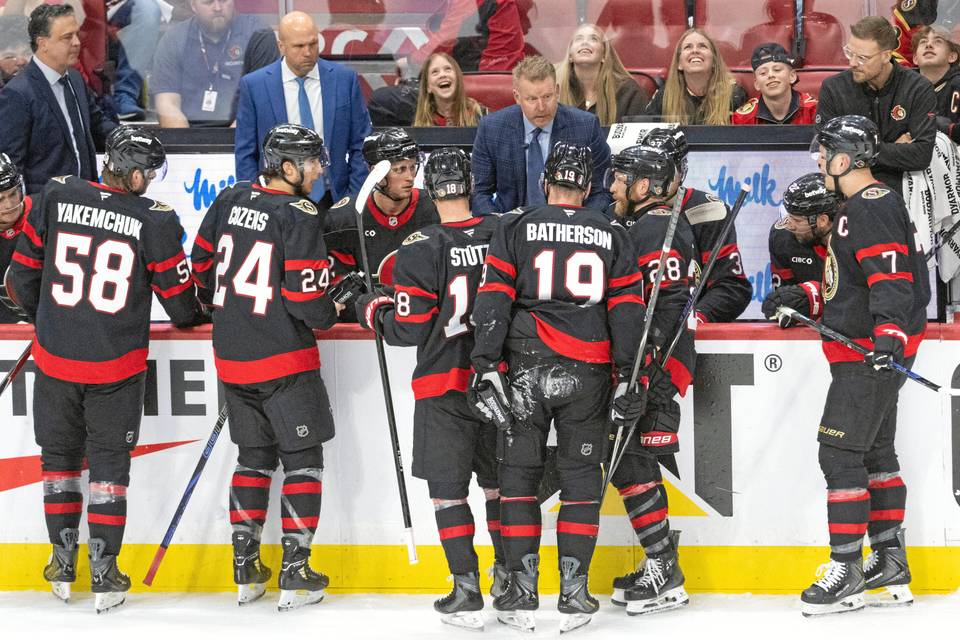 Yllättävä siirto NHL:ssä: Senatorsin legenda siirtyy kilpailijan valmennusryhmään Yllättävä siirto NHL:ssä: Senatorsin legenda siirtyy kilpailijan valmennusryhmään 1