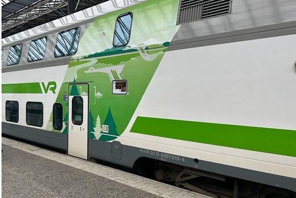 Helsingissä kuollut junaturmassa, moottoripyöräilijä kuoli Vantaalla 2 Helsingissä kuollut junaturmassa, moottoripyöräilijä kuoli Vantaalla 1