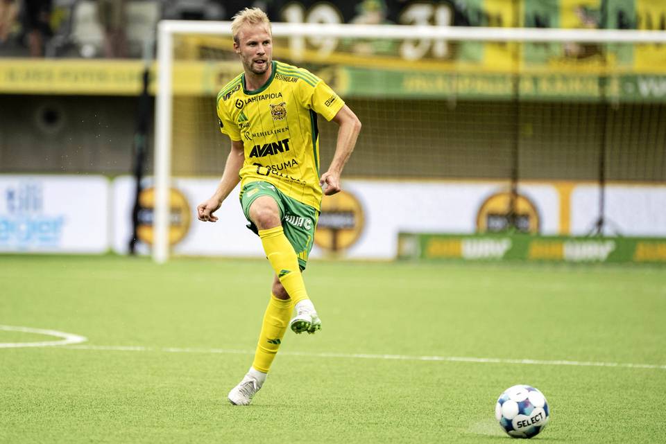 Alempaan sarjaan pudonnut Ilves myy pelaajiaan: Veteli HJK:hon, Kanga Skotlantiin 1